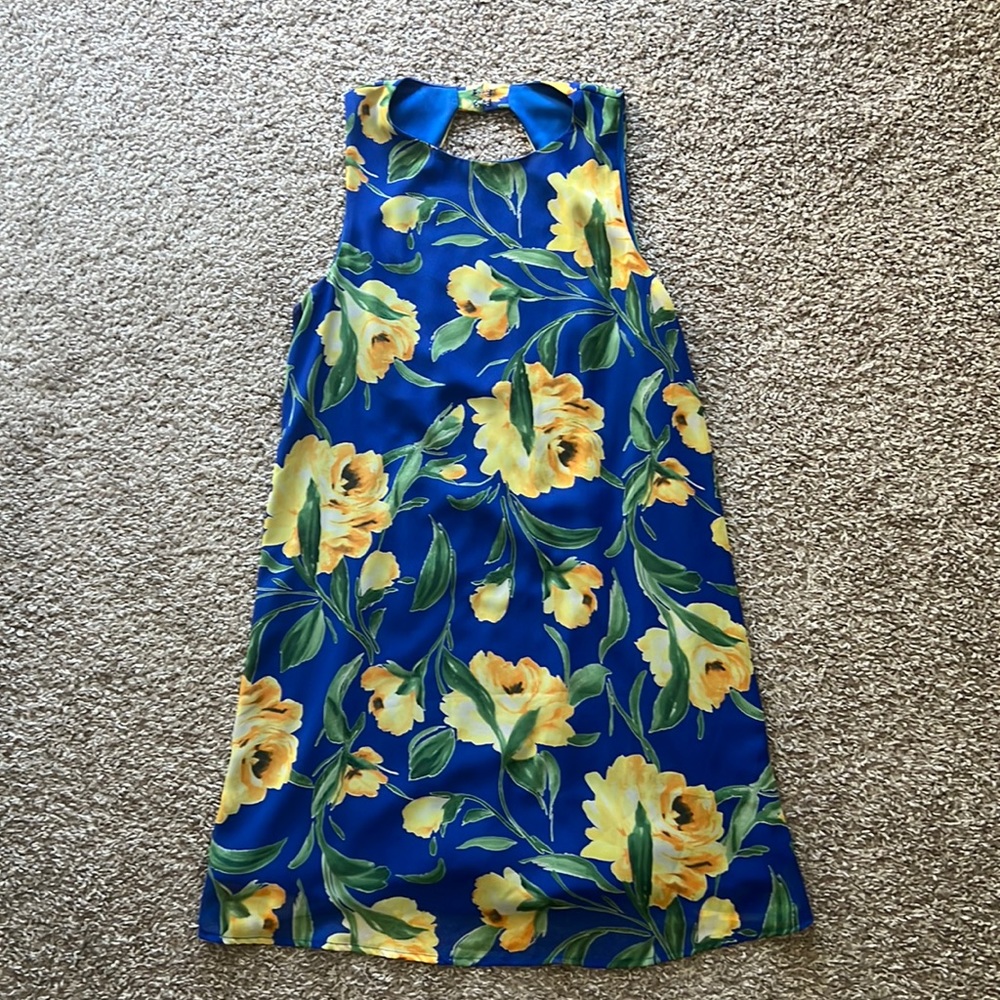Lulu’s size small floral dress